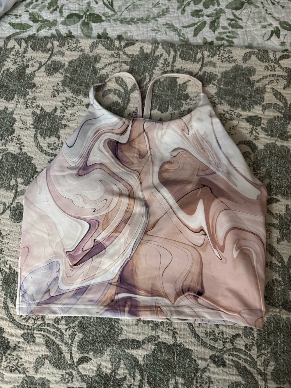 Old Navy Active Marble-Print Crop Tank Top in Blush and Mauve